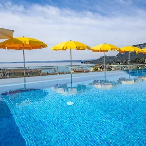 Sky Pool Sole Hotel Garda (Verona)